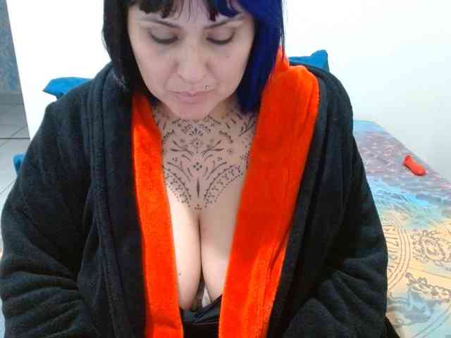Lilithfire webcam