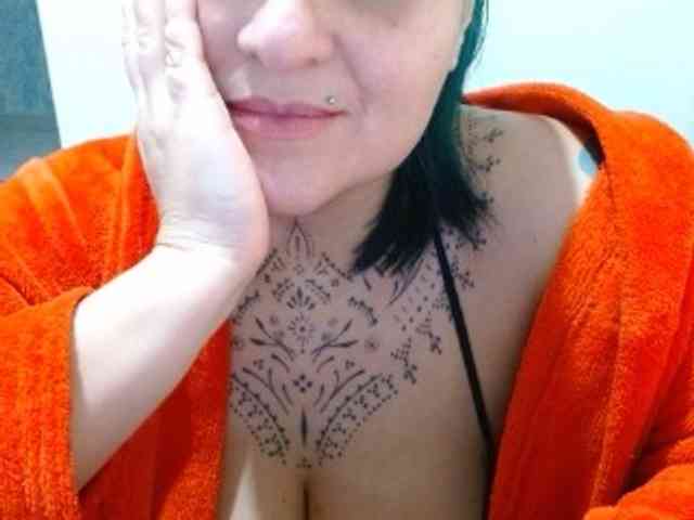 Lilithfire webcam