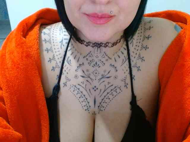 Lilithfire webcam