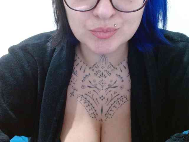 Lilithfire Live Webcam on BongaCams