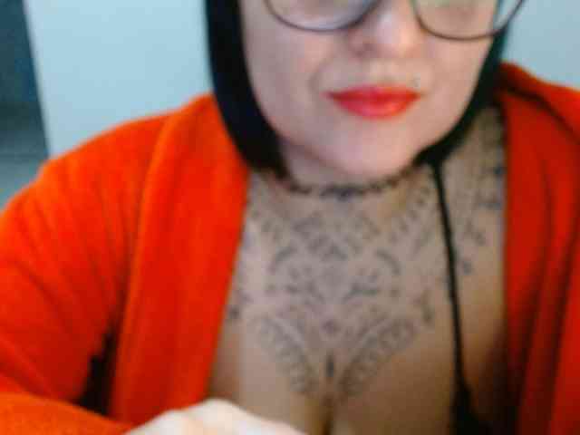 Lilithfire webcam
