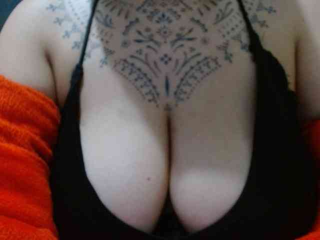 Modelo: Lilithfire
