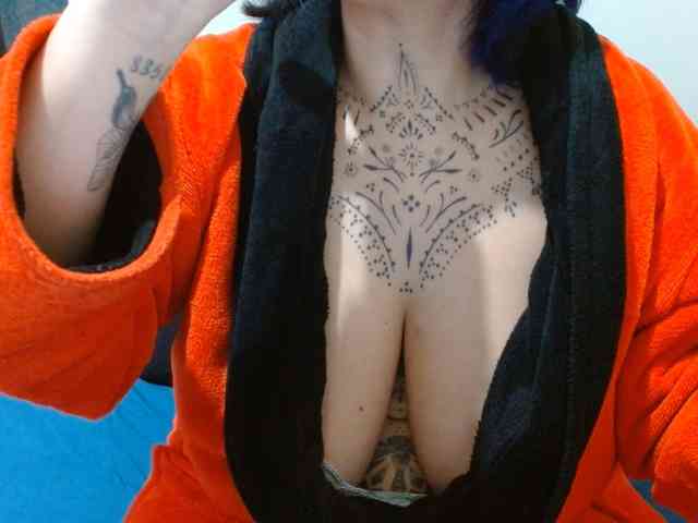 Lilithfire webcam