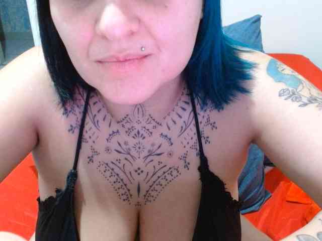 Lilithfire webcam