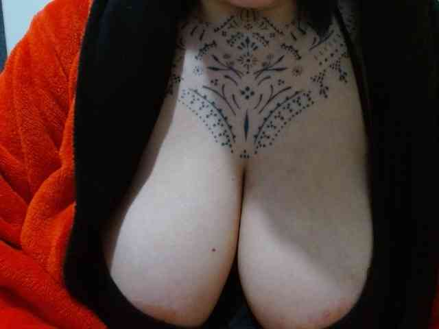 Modelo: Lilithfire