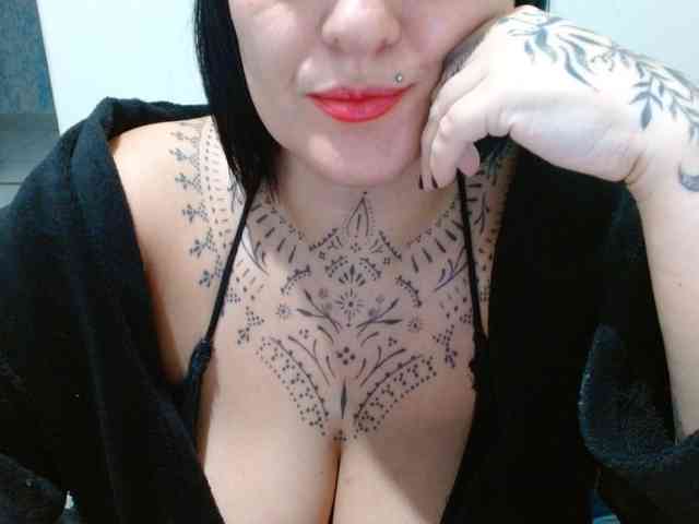 Modelo: Lilithfire