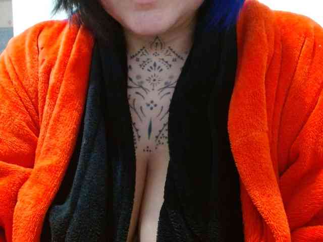 Lilithfire webcam