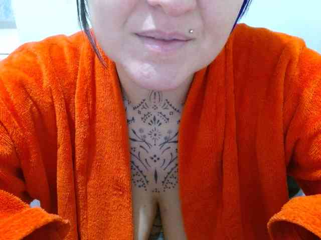 Lilithfire webcam
