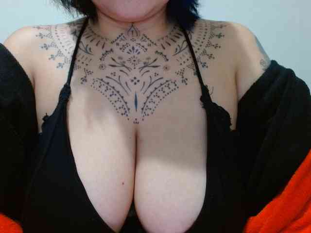 Modelo: Lilithfire