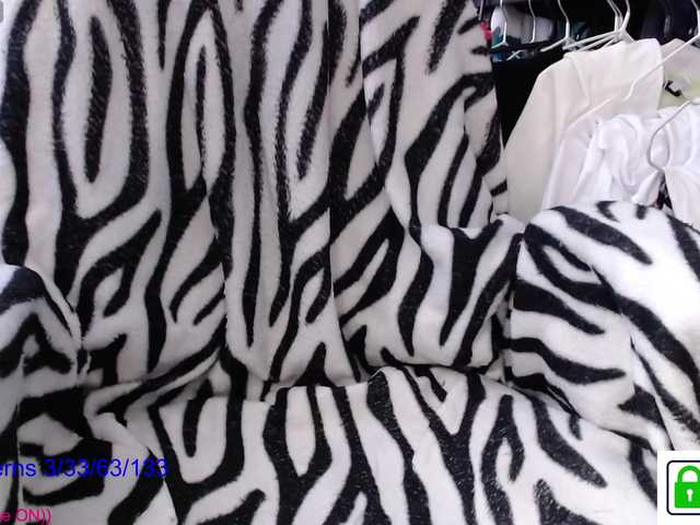 le modèle avrora-cake est en webcam porno dans un show sur le site bongacams, il possède les tags suivants: White/Caucasian,Brunette,Shaved