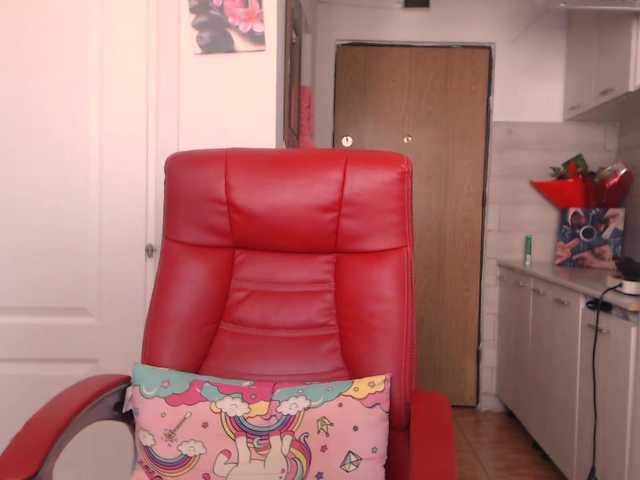 Simyhvn live cam on BongaCams