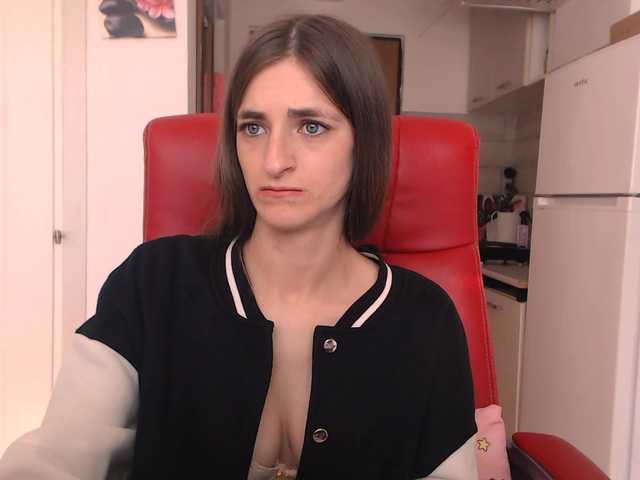 Simyhvn live cam on BongaCams