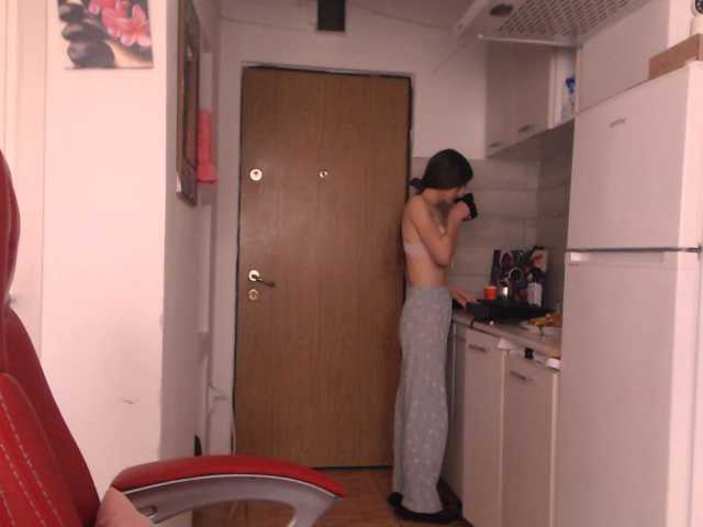 Simyhvn live cam on BongaCams