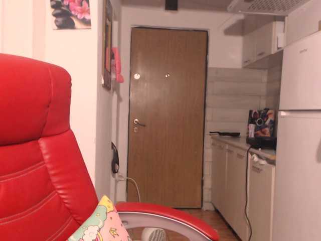 Simyhvn live cam on BongaCams