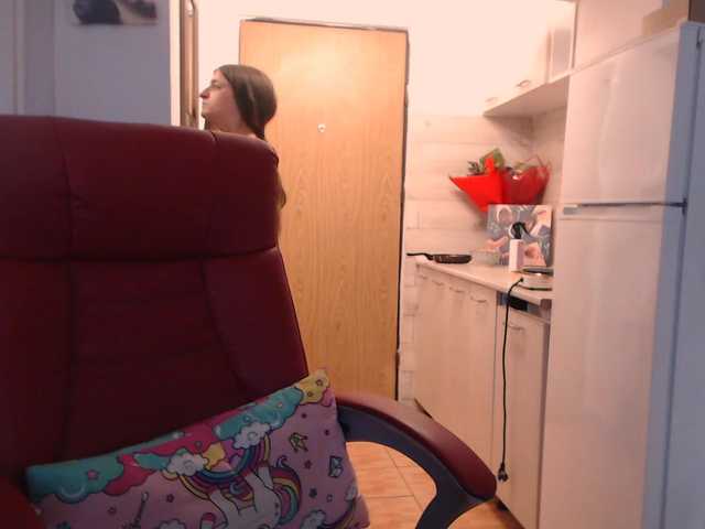 Simyhvn live cam on BongaCams