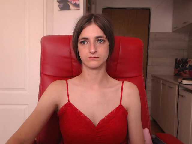Simyhvn live cam on BongaCams