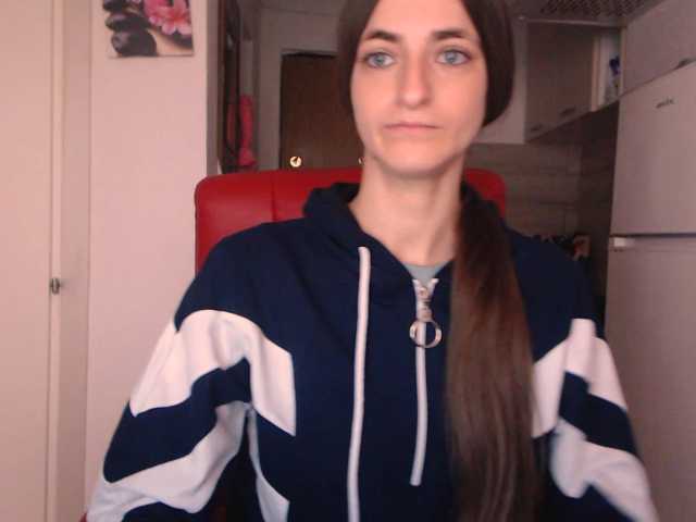 Simyhvn live cam on BongaCams