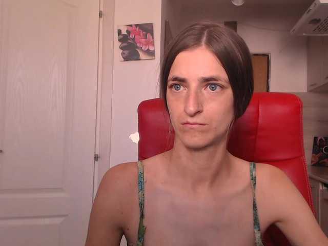 Simyhvn live cam on BongaCams