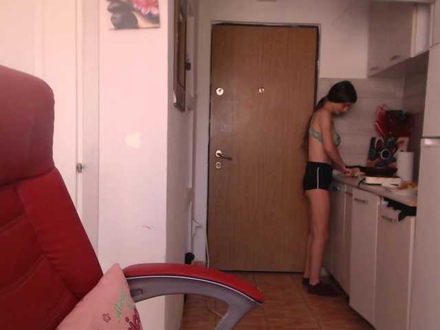 Simyhvn live cam on BongaCams