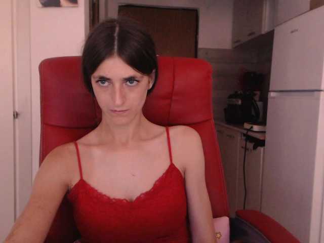 Simyhvn live cam on BongaCams
