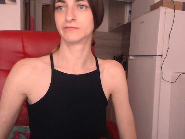 Simyhvn live cam on BongaCams