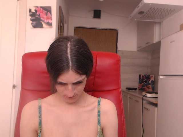 Simyhvn live cam on BongaCams