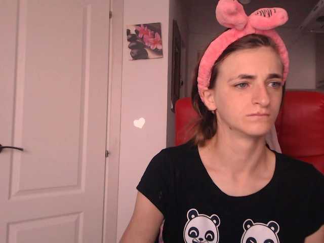 Simyhvn live cam on BongaCams