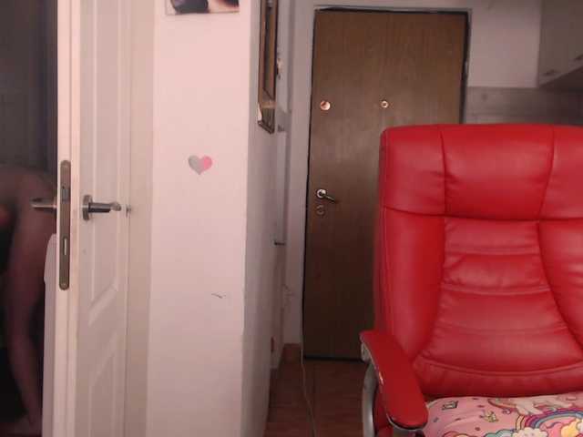 Simyhvn live cam on BongaCams