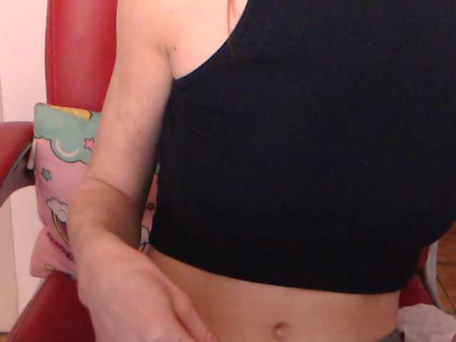 Simyhvn live cam on BongaCams