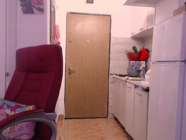 Simyhvn live cam on BongaCams