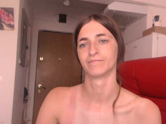 Simyhvn live cam on BongaCams