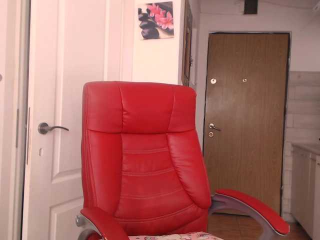 Simyhvn live cam on BongaCams