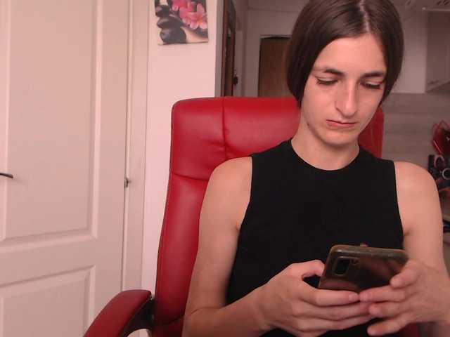 Simyhvn live webcam show