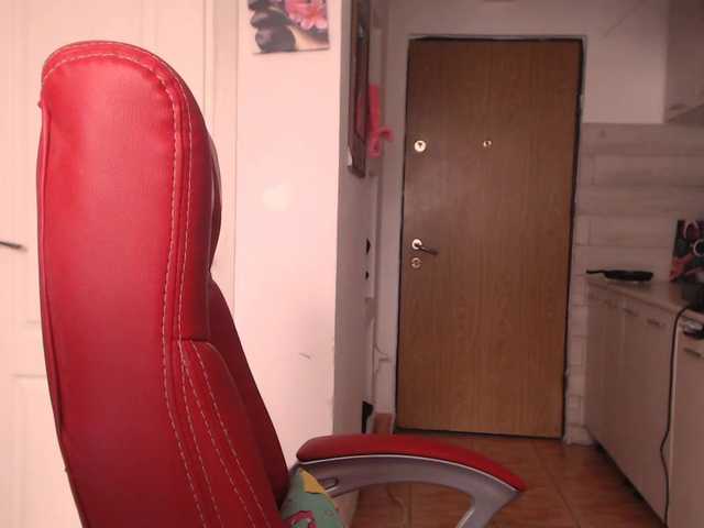 Simyhvn live cam on BongaCams