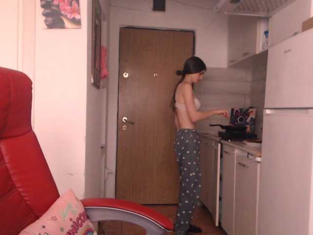 Simyhvn live cam on BongaCams