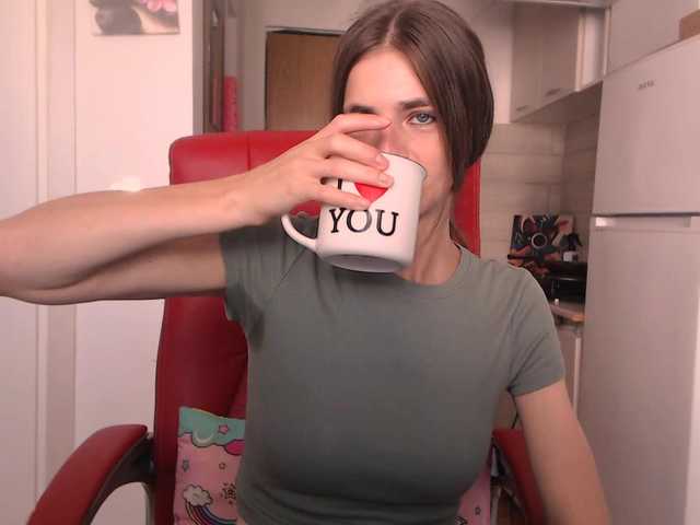 Simyhvn live cam on BongaCams