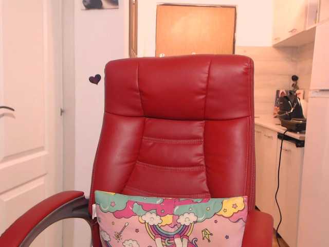 Simyhvn live cam on BongaCams