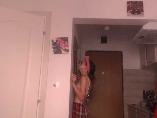 Simyhvn live cam on BongaCams