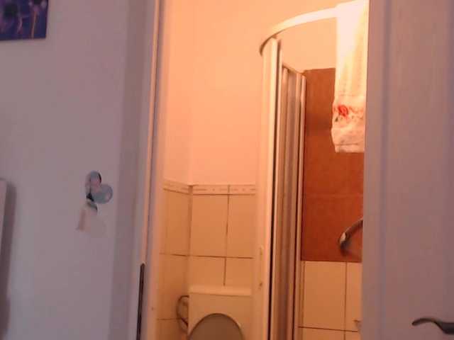 Simyhvn live cam on BongaCams