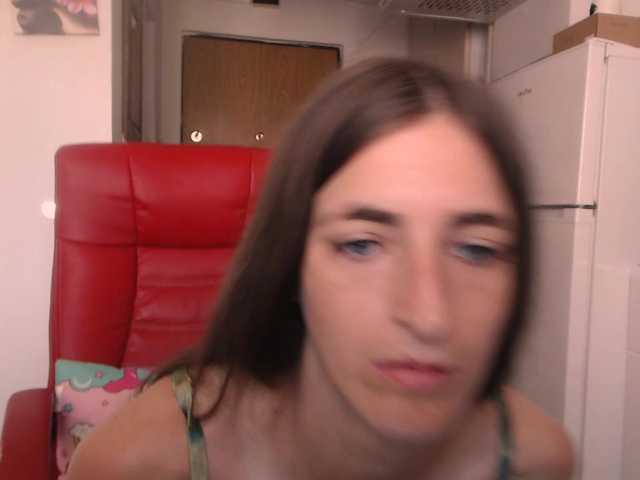 Simyhvn live cam on BongaCams