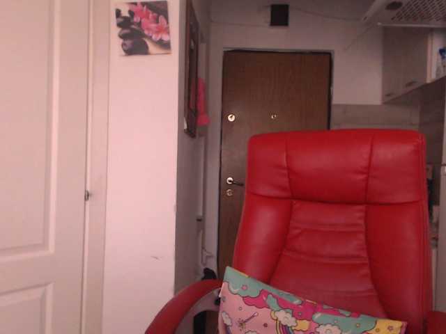 Simyhvn live cam on BongaCams