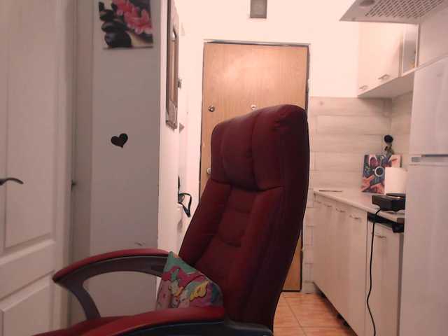Simyhvn live cam on BongaCams
