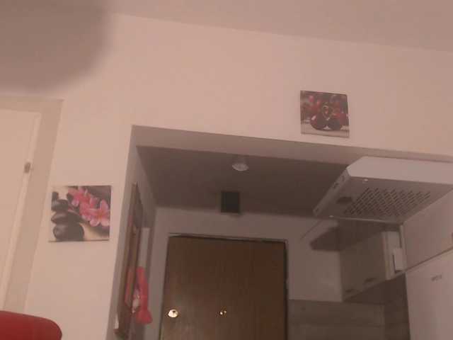 Simyhvn live cam on BongaCams