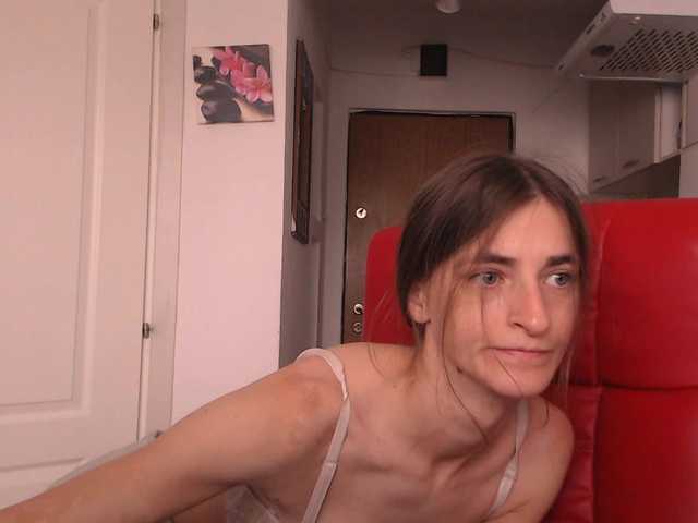 Simyhvn live cam on BongaCams
