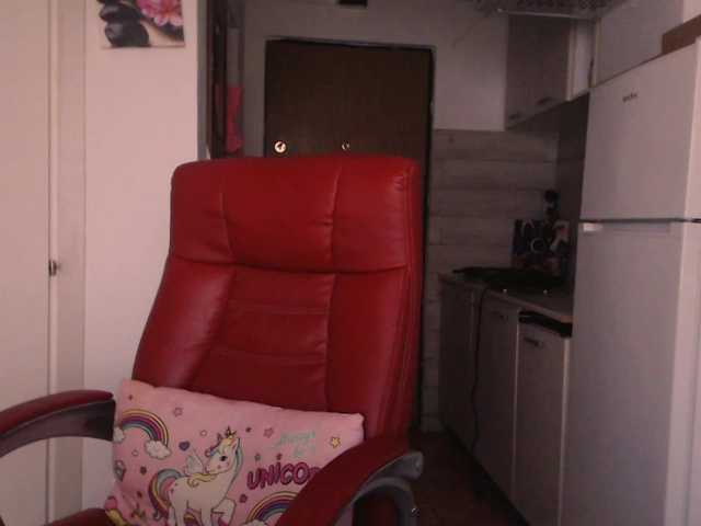 Simyhvn live cam on BongaCams