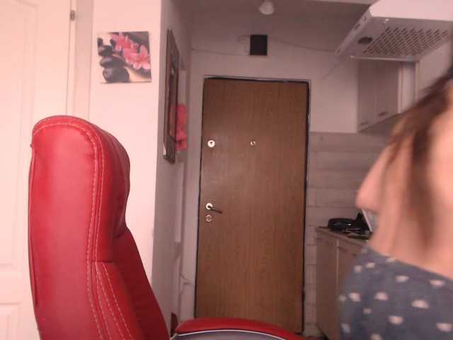 Simyhvn, en directo ahora en BongaCams