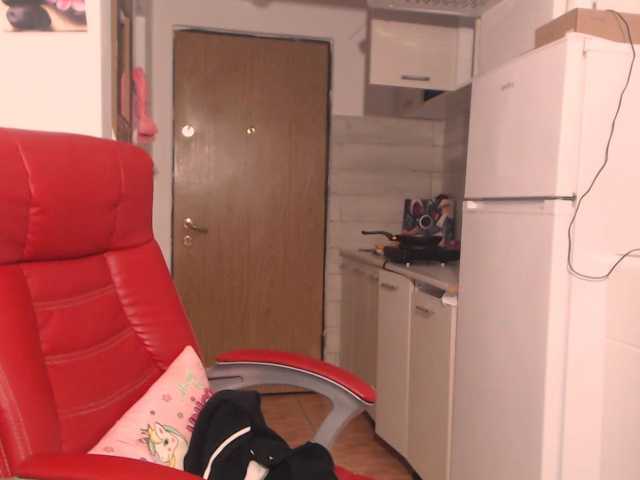 Simyhvn live cam on BongaCams