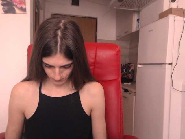 Simyhvn live cam on BongaCams