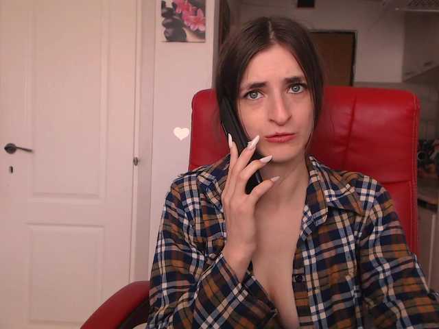 Simyhvn's BongaCams show and profile