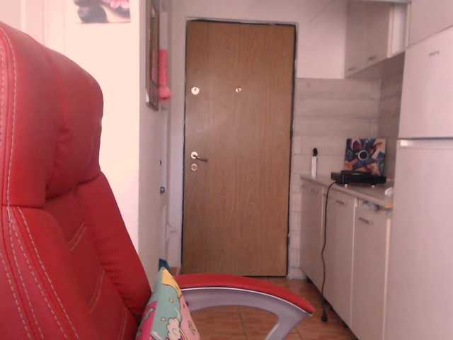 Simyhvn live cam on BongaCams